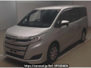 Toyota Noah ZRR85G
