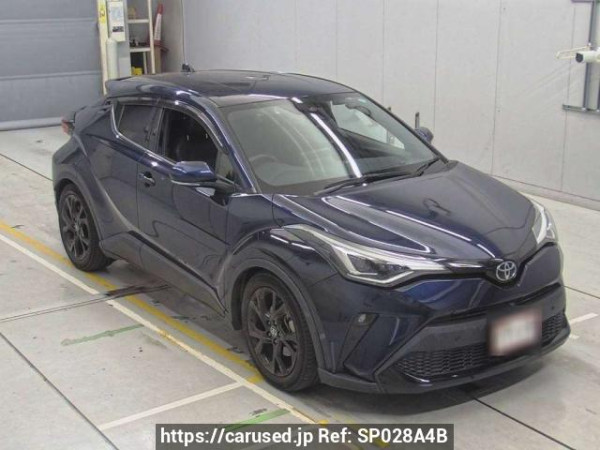 Used 2020 AT toyota c-hr NGX50 Image[0]
