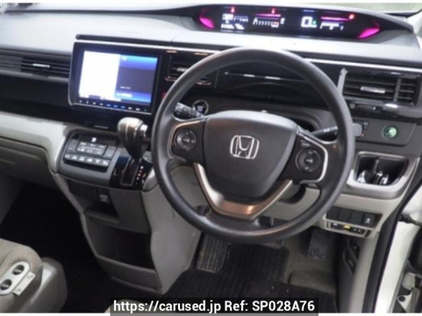 Used 2017 AT honda step-wgn RP1 Image[2]