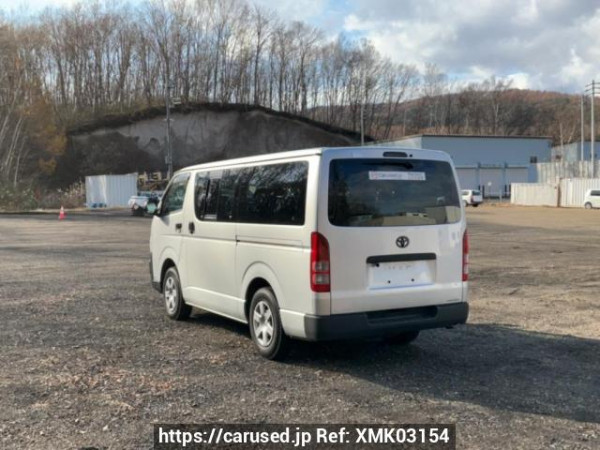 Used 2004 AT toyota regiusace-van KDH205V Image[4]