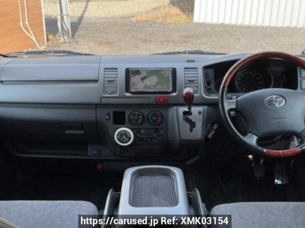 Used 2004 AT toyota regiusace-van KDH205V Image[16]
