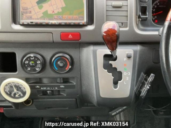 Used 2004 AT toyota regiusace-van KDH205V Image[25]