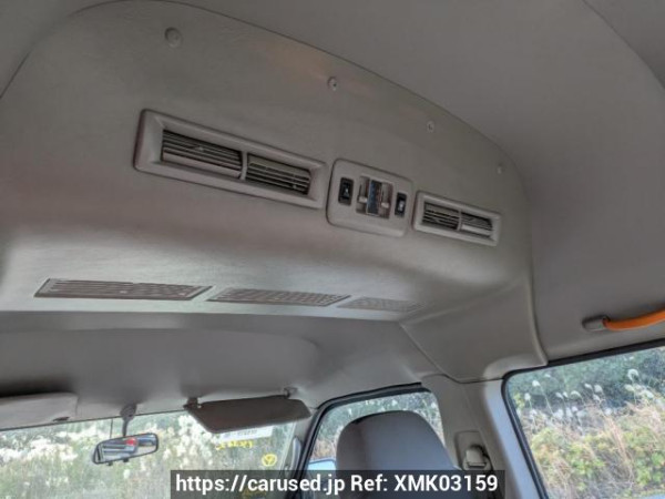 Used 2005 AT nissan caravan-bus DWMGE25 Image[19]