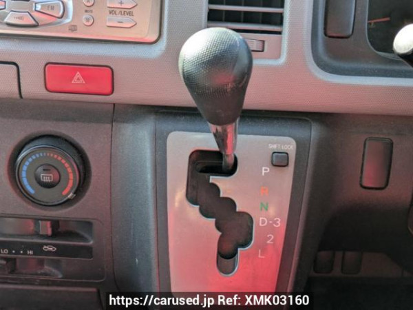 Used 2005 AT toyota hiace-van KDH205V Image[27]