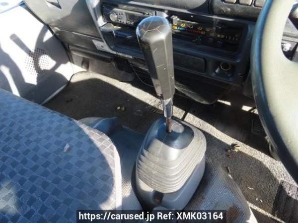 Used 2005 MT mazda titan LKR81A Image[28]