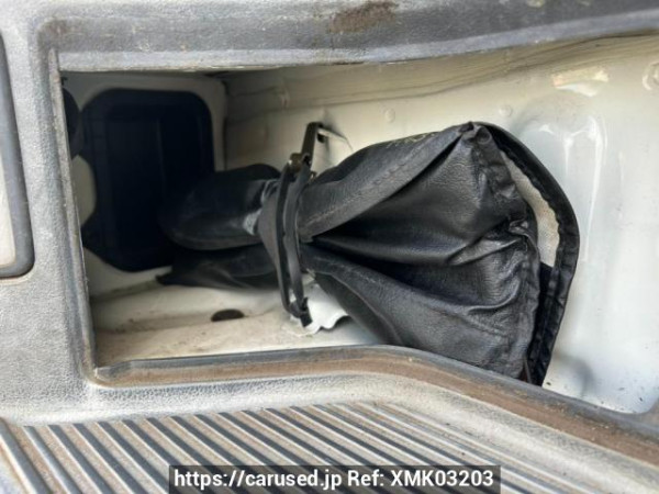 Used 2002 AT toyota hiace-van RZH112V Image[44]