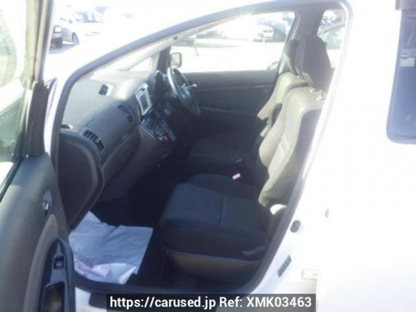 Used 2005 AT toyota wish ZNE10G Image[12]