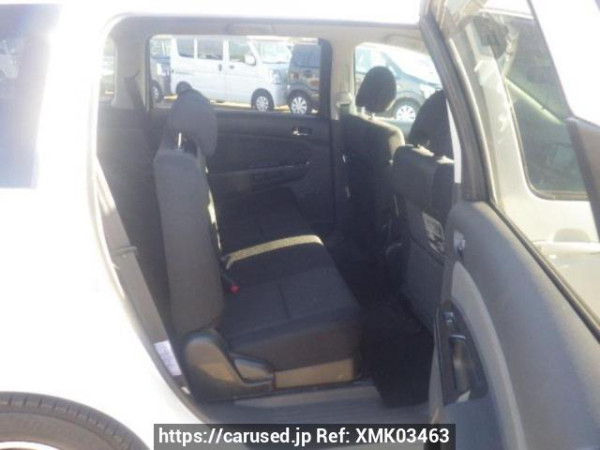 Used 2005 AT toyota wish ZNE10G Image[13]