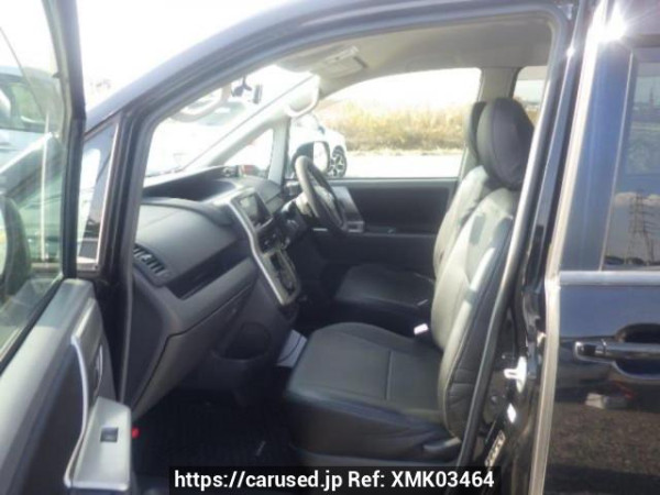 Used 2008 AT toyota voxy ZRR70W Image[12]