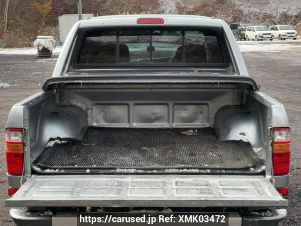 Used 2002 AT toyota hilux RZN169H Image[8]