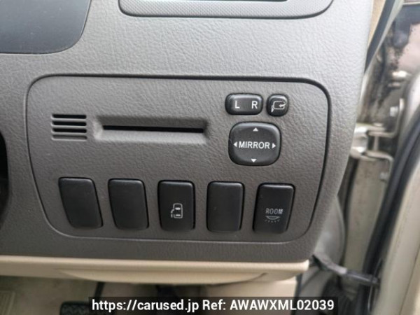 Used 2004 AT toyota alphard ANH10W Image[22]