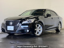 Toyota Crown GRS211