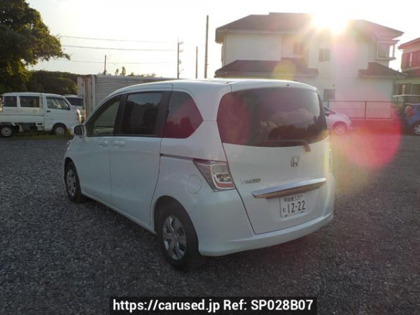 Used 2013 AT honda freed GB3 Image[1]