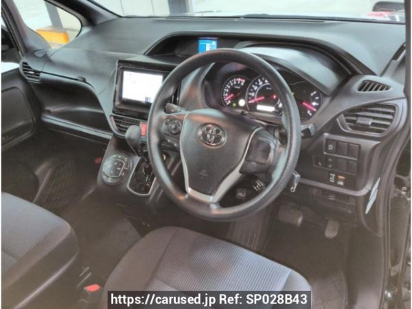 Used 2020 AT toyota voxy ZRR80G Image[2]