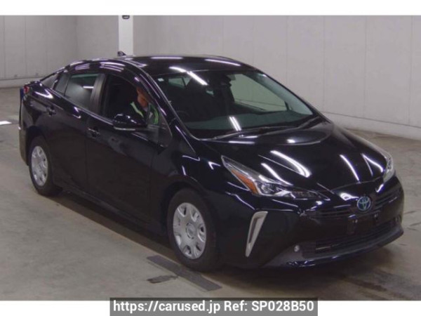 Used 2021 AT toyota prius ZVW55 Image[0]