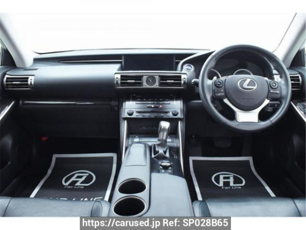 Used 2013 AT lexus is AVE30 Image[2]