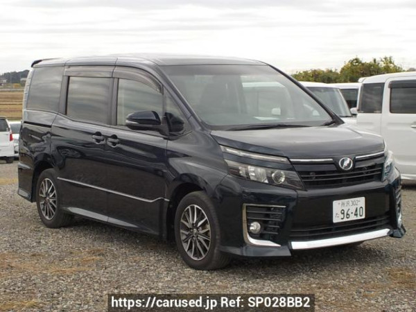 Used 2014 AT toyota voxy ZRR80W Image[0]