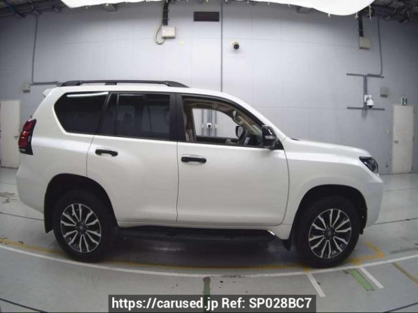 Used 2023 AT toyota land-cruiser-prado GDJ150W Image[2]