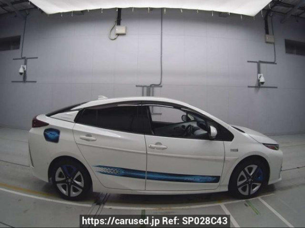 Used 2017 AT toyota prius-phv ZVW52 Image[2]
