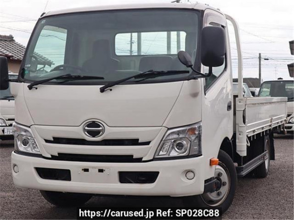 Used 2020 MT hino dutro XZU710M Image[0]
