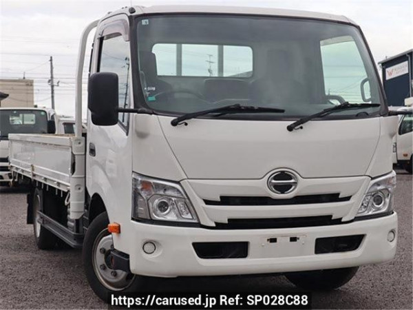Used 2020 MT hino dutro XZU710M Image[1]