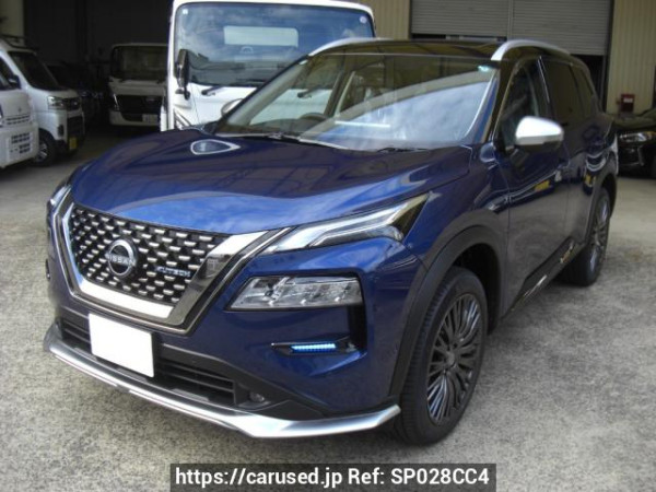 Used 2024 AT nissan x-trail SNT33 Image[0]