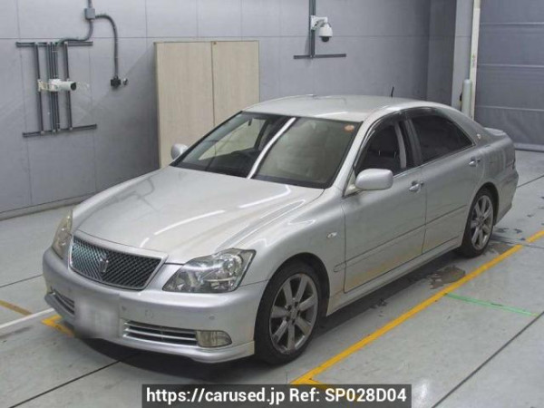 Used 2004 AT toyota crown GRS180 Image[0]