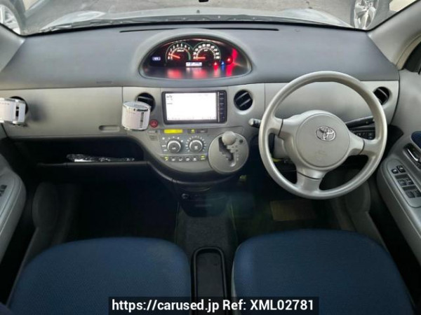 Used 2004 AT toyota sienta NCP81G Image[18]