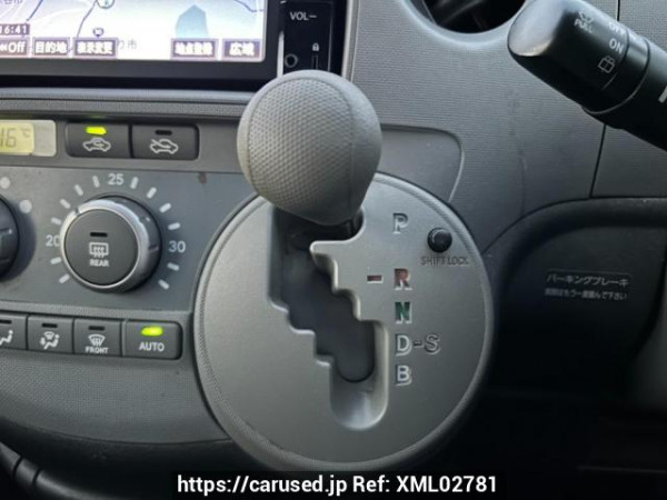 Used 2004 AT toyota sienta NCP81G Image[26]
