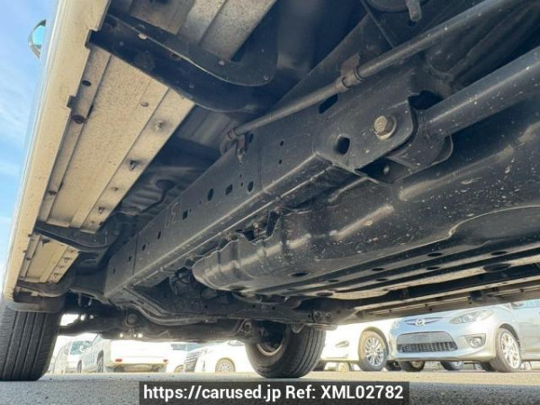 Used 2003 AT toyota hilux-surf RZN215W Image[36]