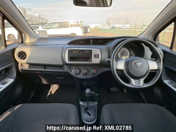 Used 2014 AT toyota vitz KSP130 Image[18]