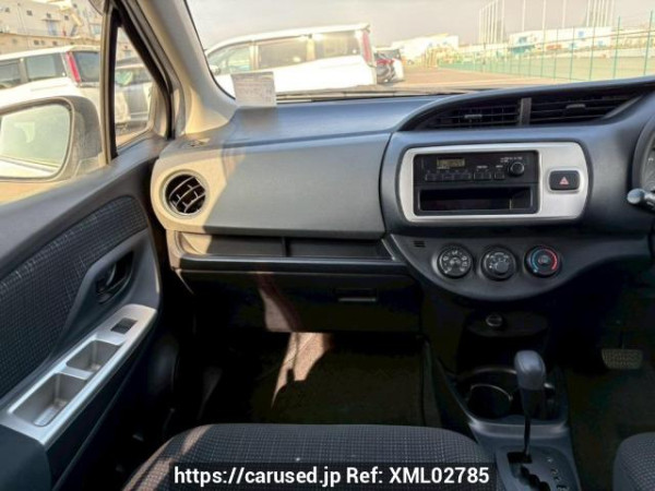 Used 2014 AT toyota vitz KSP130 Image[19]