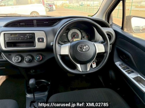 Used 2014 AT toyota vitz KSP130 Image[20]