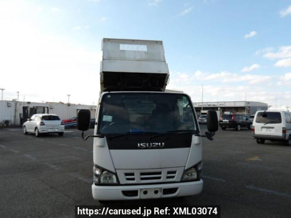 Used 2005 MT isuzu elf-truck NKR81AD Image[1]