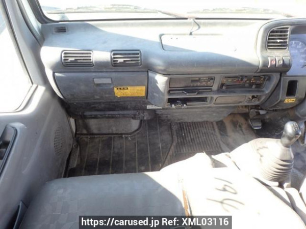 Used 2004 MT isuzu elf-truck NKR81AD Image[16]