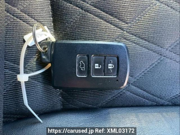 Used 2014 AT toyota harrier ZSU60W Image[42]