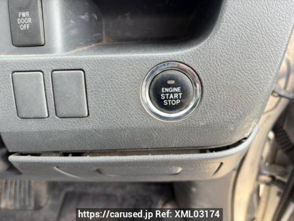 Used 2008 AT toyota voxy ZRR70W Image[18]