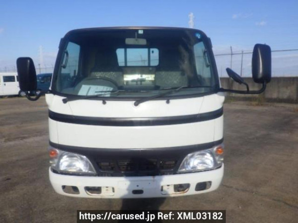 Used 2006 MT toyota dyna-truck XZU304 Image[1]