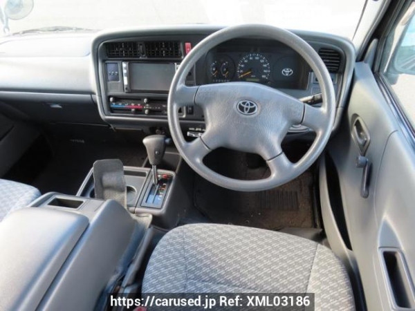 Used 2002 AT toyota hiace-van RZH111G Image[13]