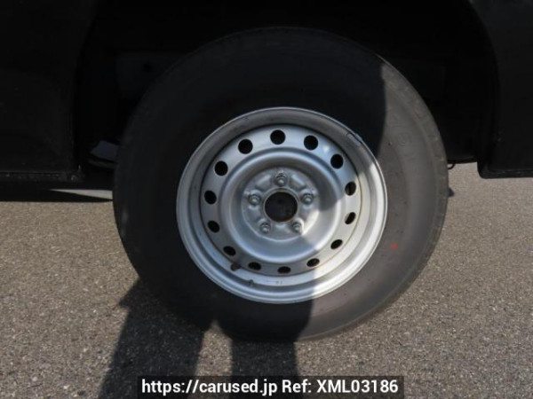 Used 2002 AT toyota hiace-van RZH111G Image[23]