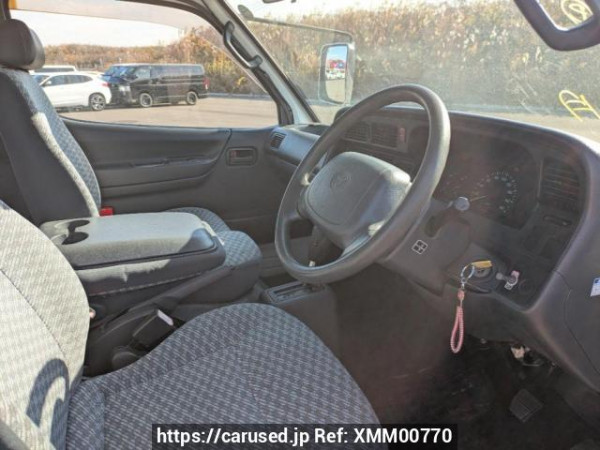 Used 2003 AT toyota hiace-van TRH112V Image[11]