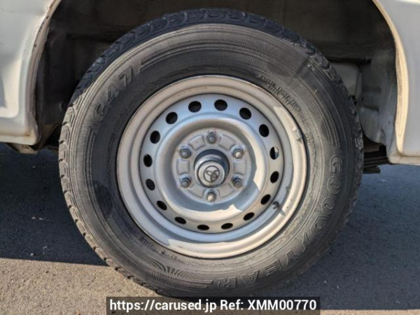 Used 2003 AT toyota hiace-van TRH112V Image[30]