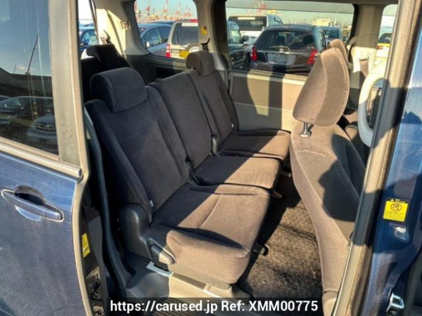 Used 2009 AT toyota noah ZRR70G Image[14]
