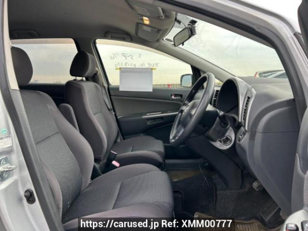 Used 2004 AT toyota wish ZNE10G Image[12]