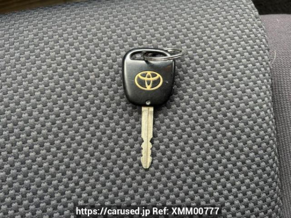 Used 2004 AT toyota wish ZNE10G Image[30]