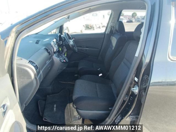 Used 2003 AT toyota wish ZNE10G Image[15]
