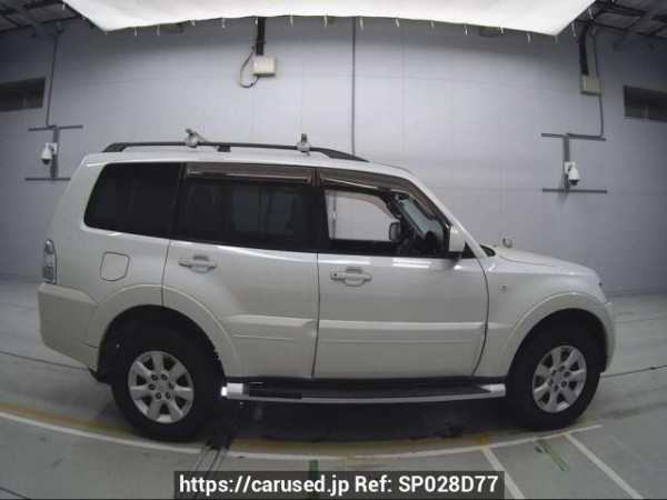 Used 2011 AT mitsubishi pajero V98W Image[2]