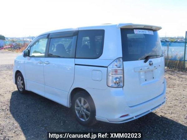 Used 2009 AT toyota voxy ZRR70W Image[4]