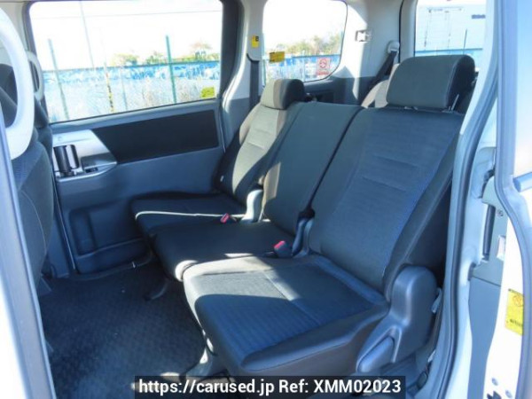 Used 2009 AT toyota voxy ZRR70W Image[21]