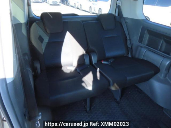 Used 2009 AT toyota voxy ZRR70W Image[22]